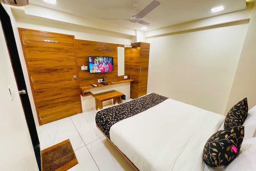 HOTEL AVENUE PLAZA Deluxe Room 16