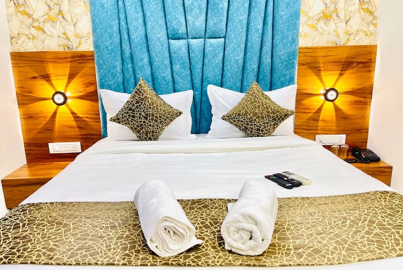 HOTEL AVENUE PLAZA Deluxe Room 3