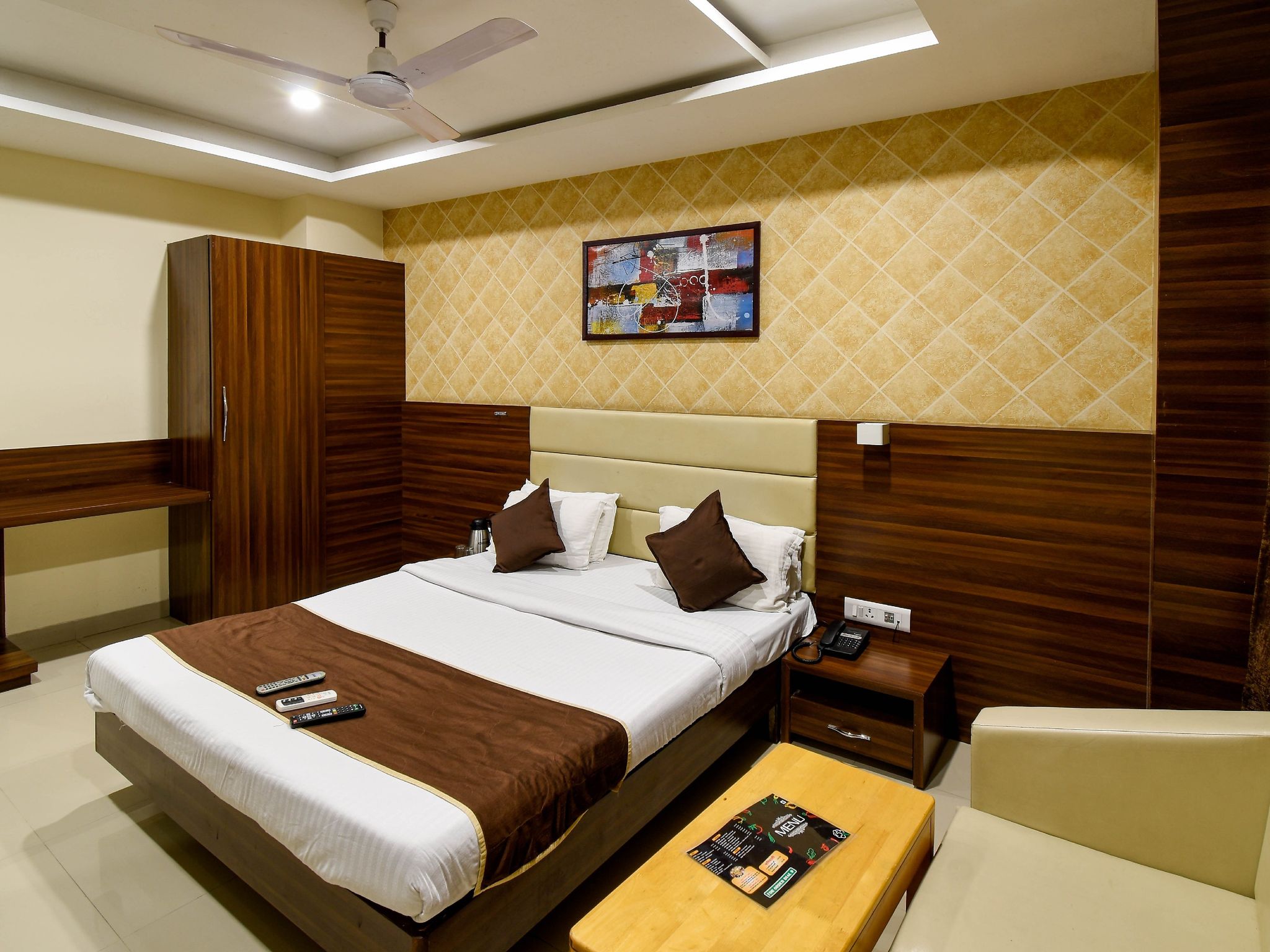  Hotel Kalpana Palace Ujjain PREMIUM ROOM 5