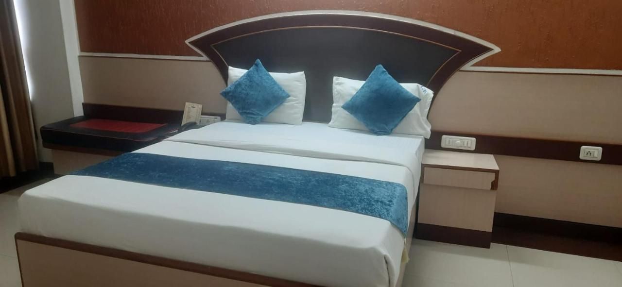 EXECUTIVE DOUBLE ROOM