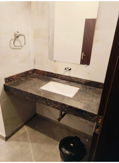 Hotel President Palace, Akkalkot TWO BED AC 4