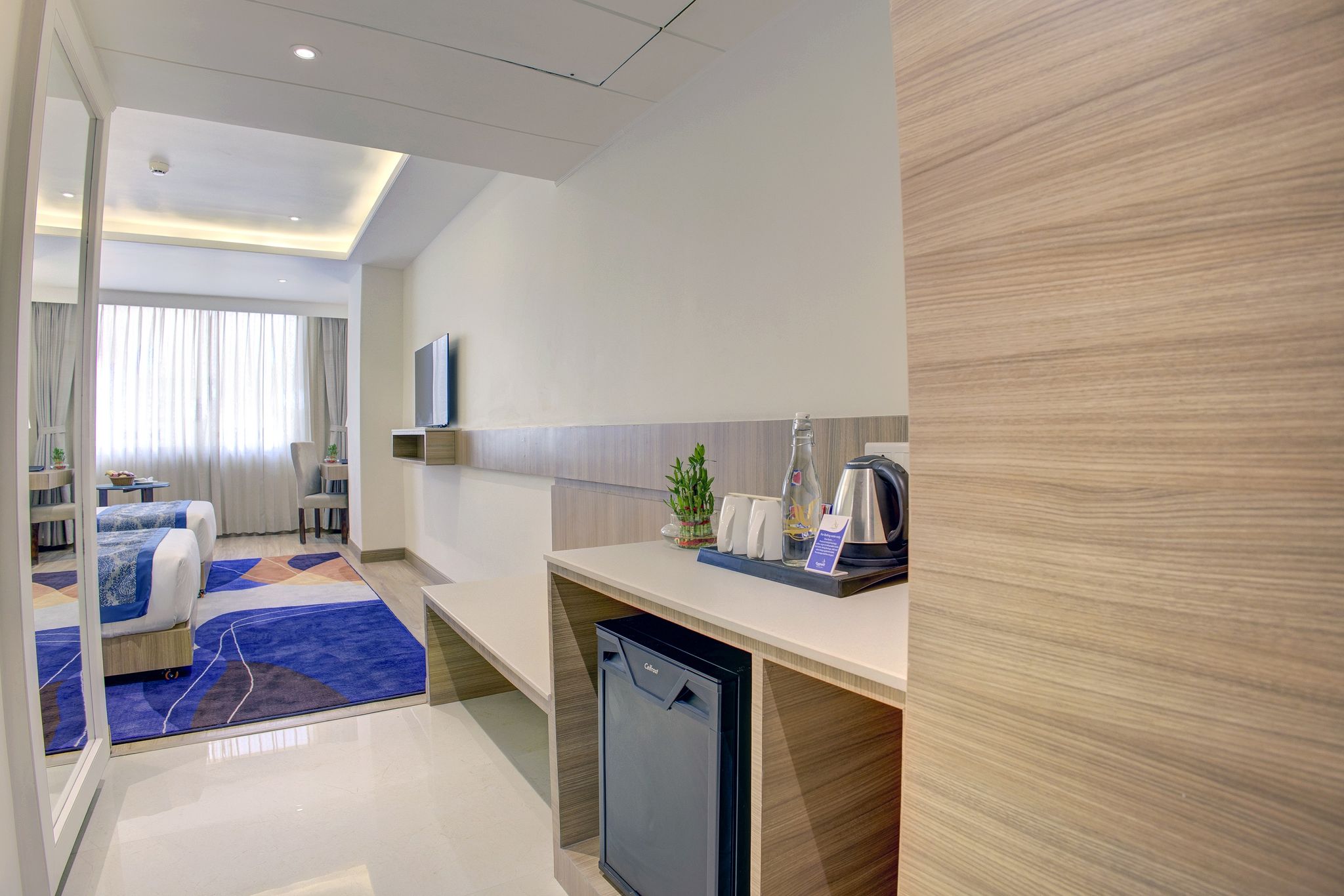 Cygnett Inn Airport Club 16