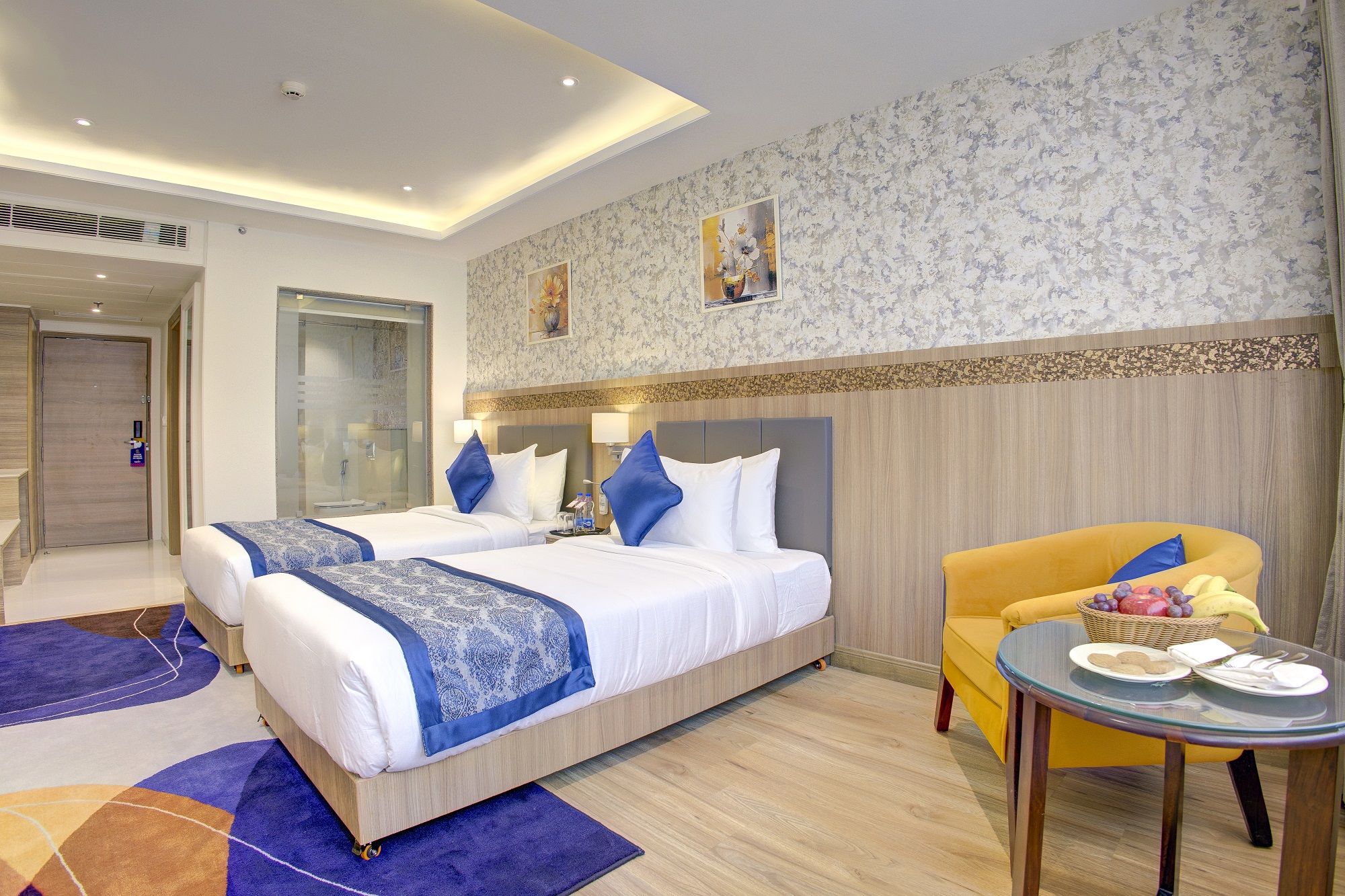 Cygnett Inn Airport Club 14