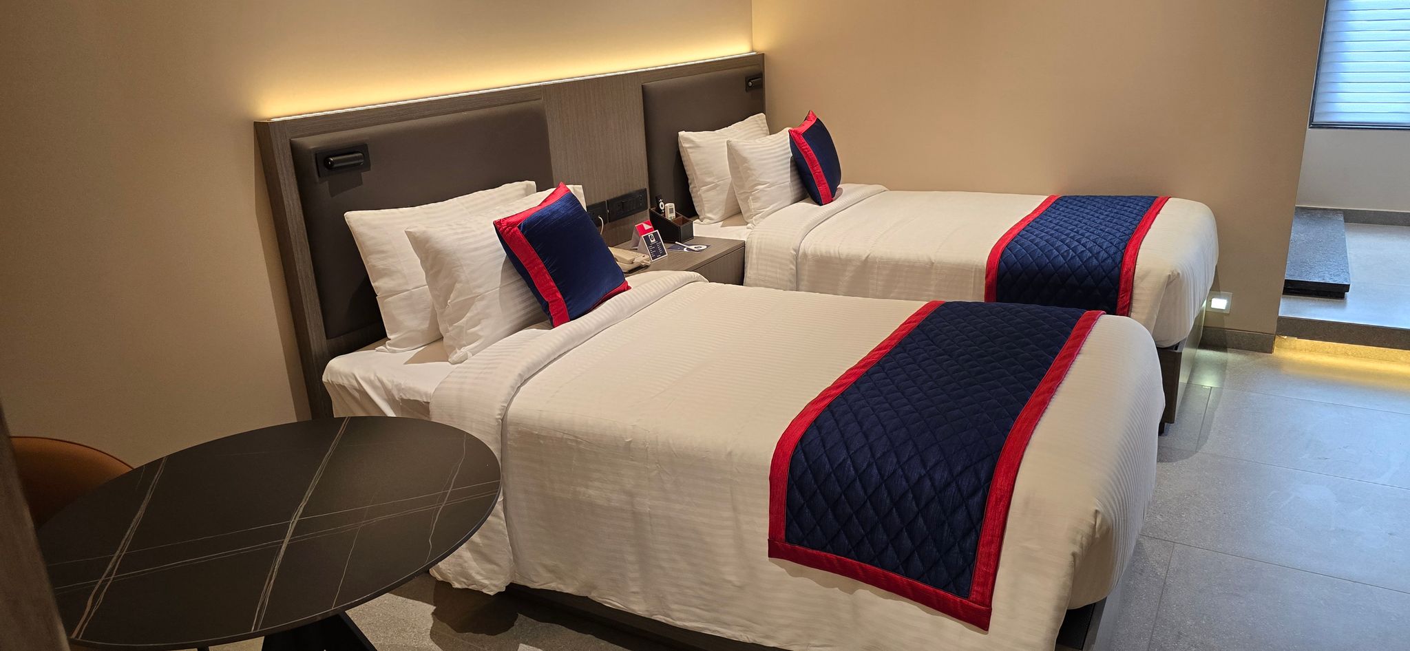 Superior Room with Twin Bed