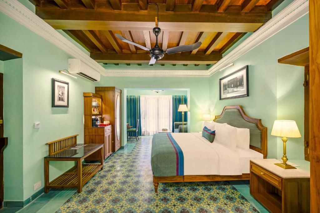 Luxury Room