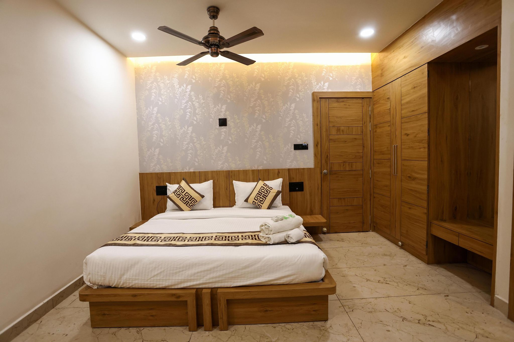 Le Casa Forest View Premium Room