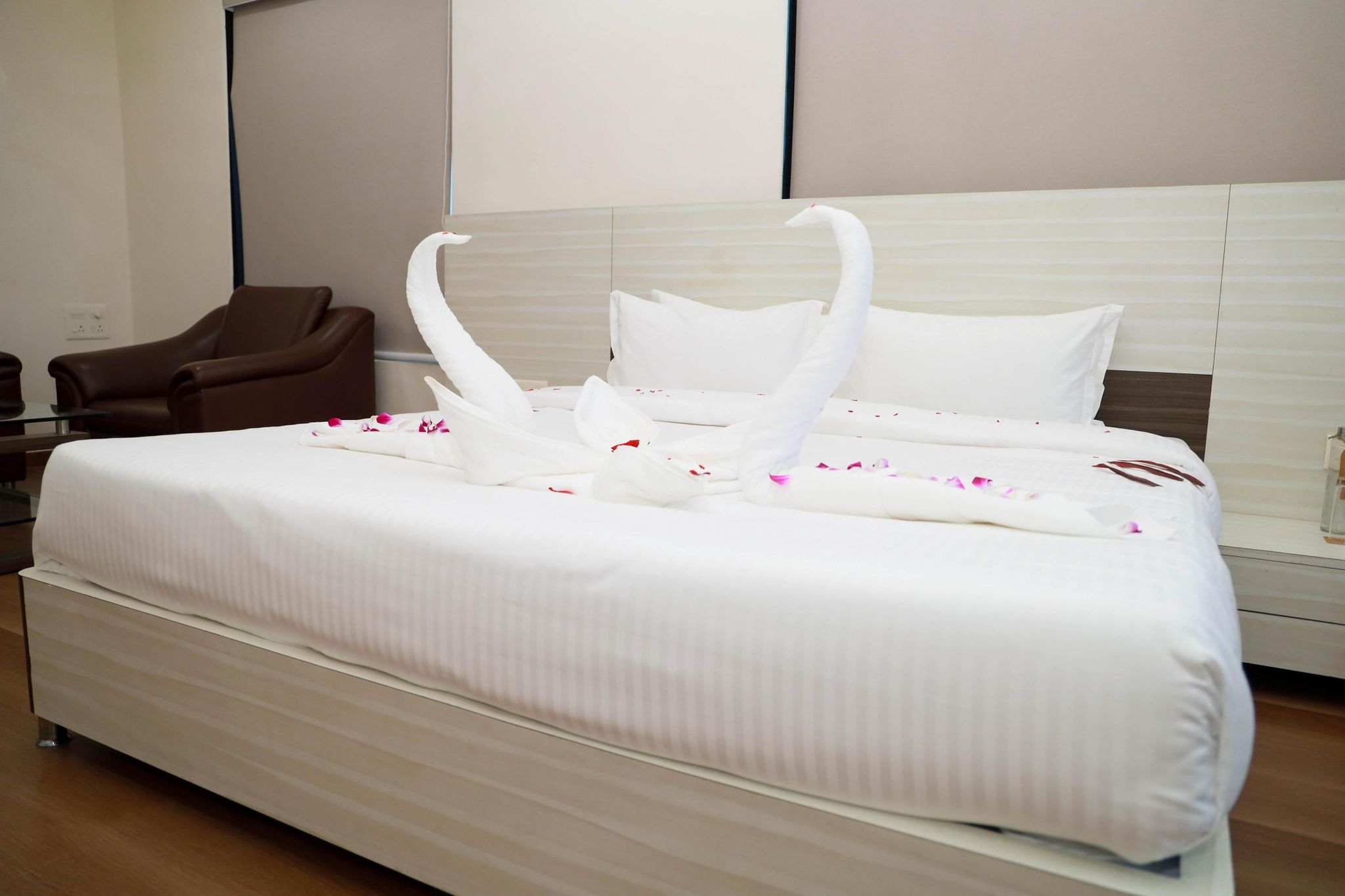 Deluxe River and Mountain View