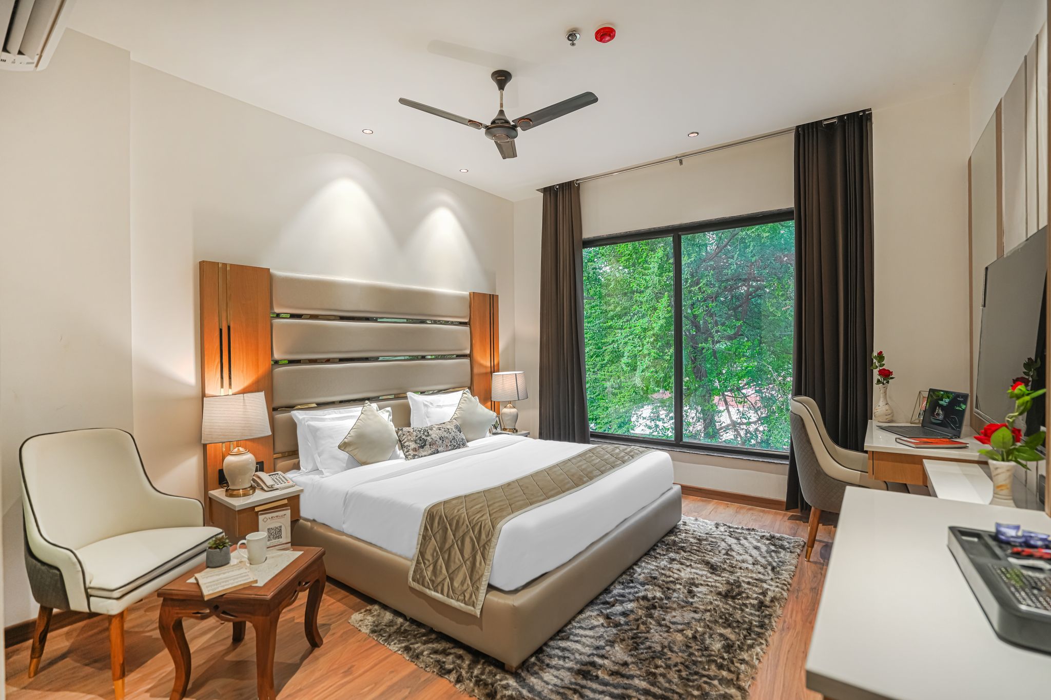  Levelup Plus Aura Bliss Deluxe Room 9
