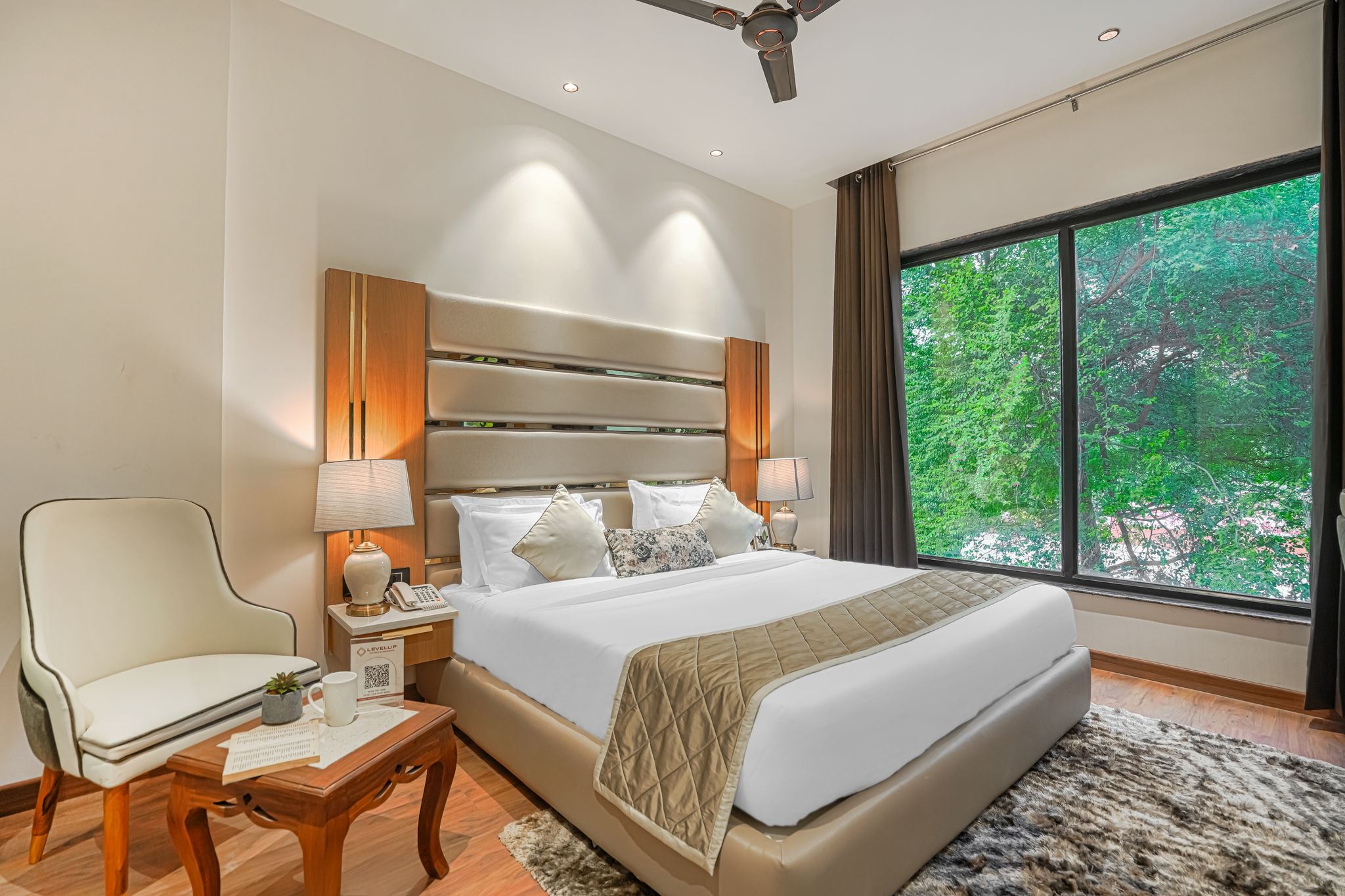  Levelup Plus Aura Bliss Deluxe Room 4