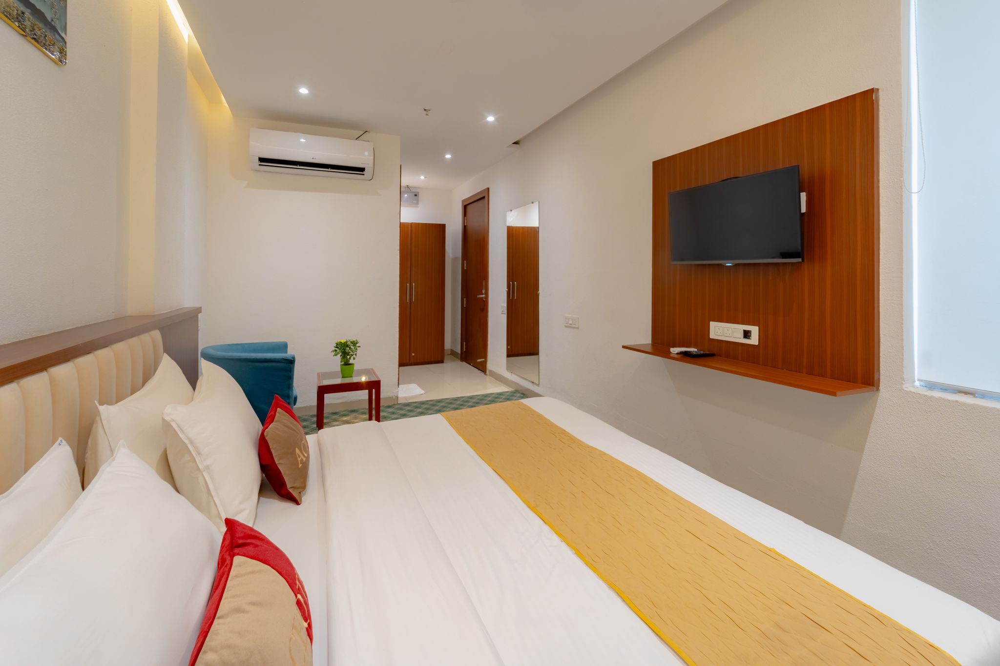 Aceotel Premier, Vijay Nagar Ace Delux Room 15