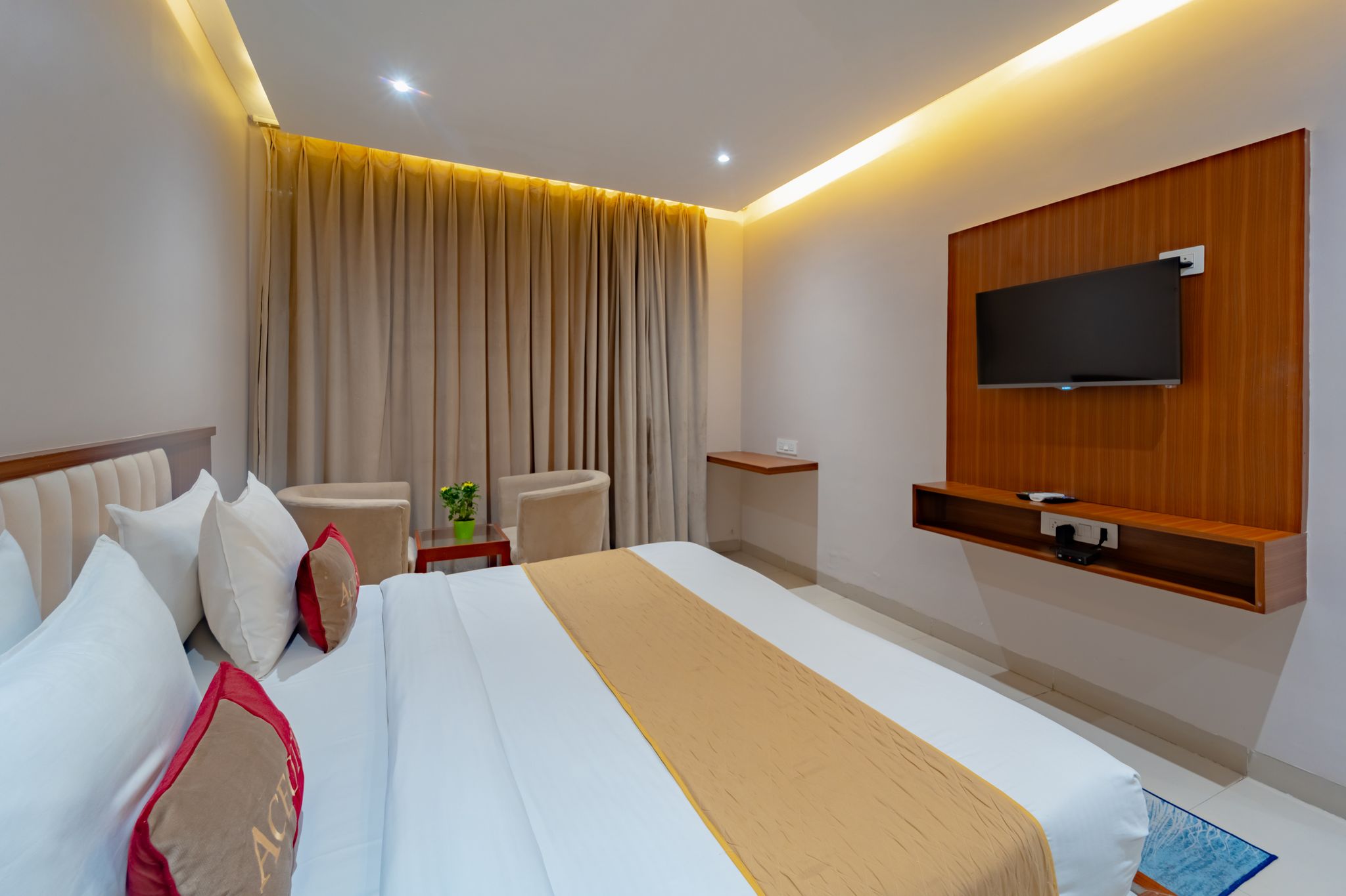 Aceotel Premier, Vijay Nagar Ace Delux Room 4