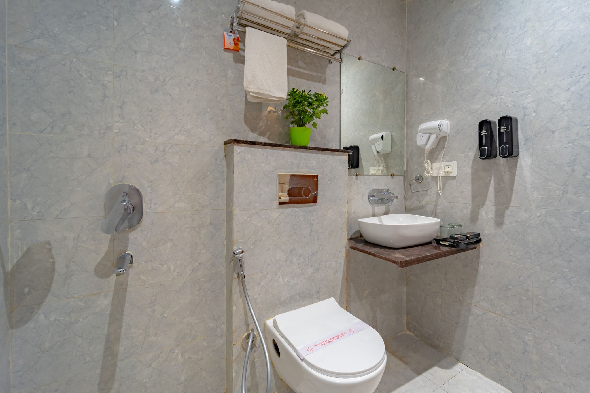 Aceotel Premier, Vijay Nagar Ace Delux Room 5