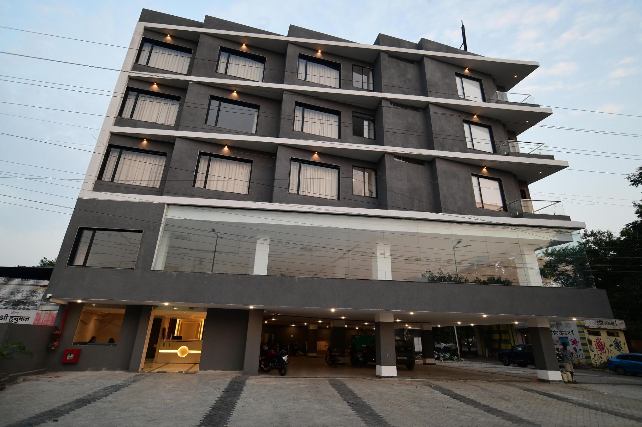 Aceotel Premier, Vijay Nagar