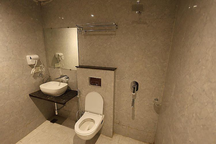 Aceotel Premier, Vijay Nagar Ace Delux Room 4