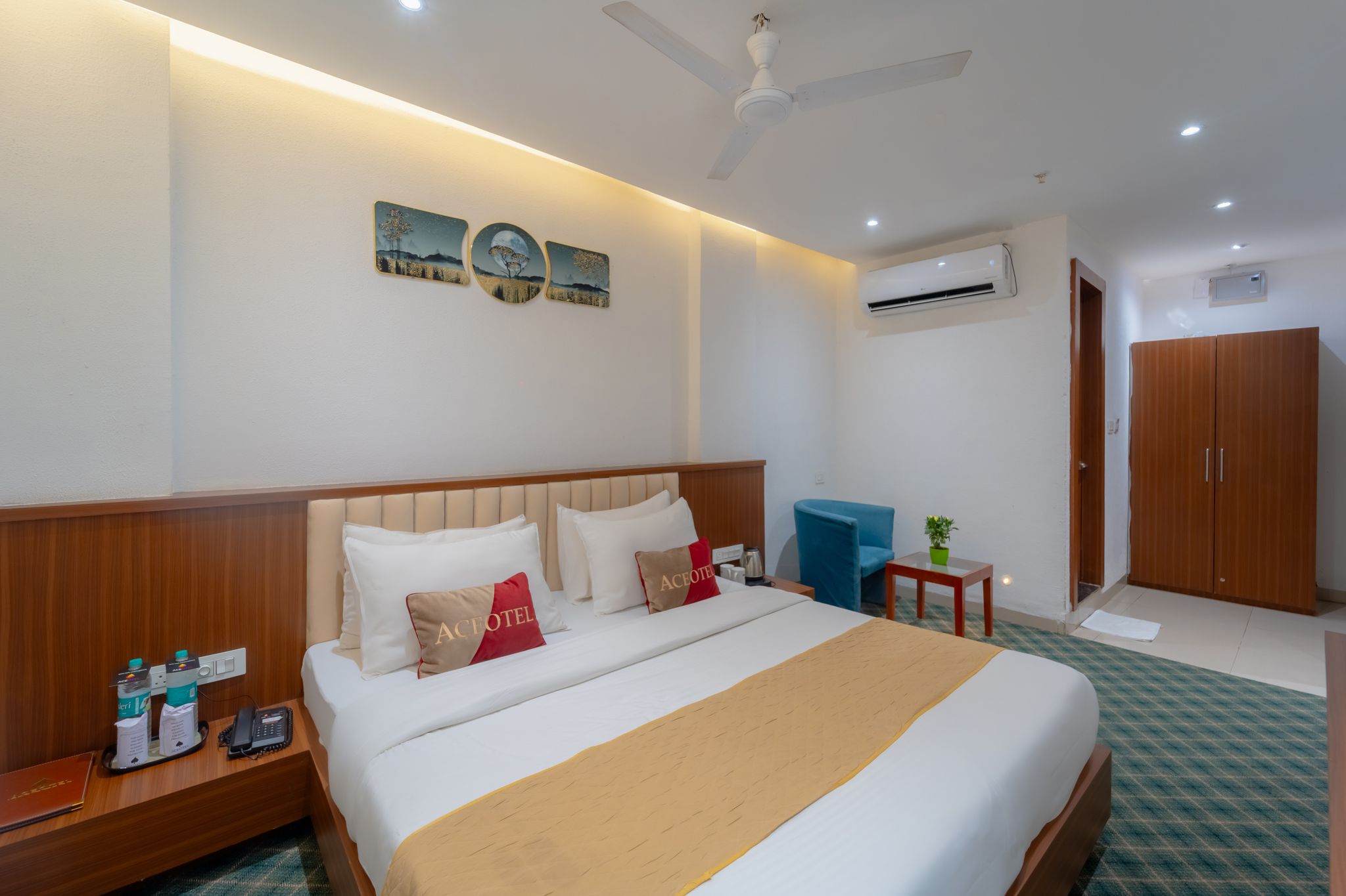 Aceotel Premier, Vijay Nagar Ace Delux Room 8