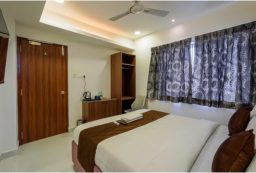 Eco Stay Mount Road Deluxe Room 2