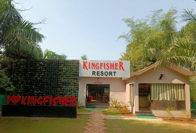 KINGFISHER RESORT
