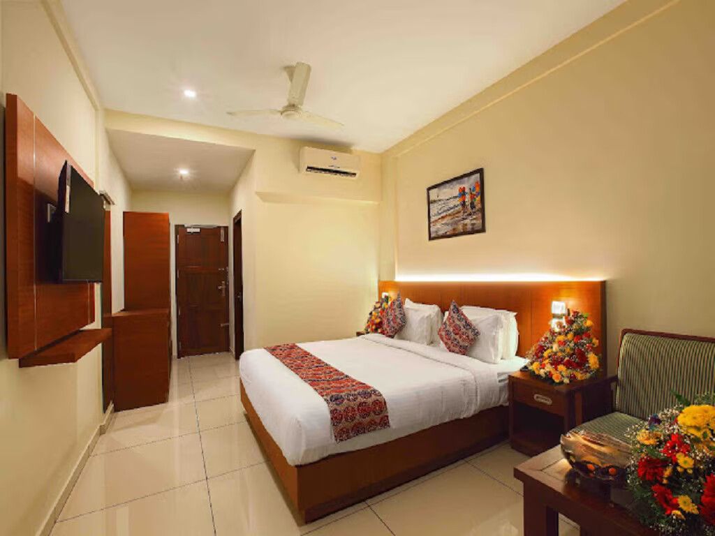 Hotel Indraprastha Karunagappally Deluxe ac 4