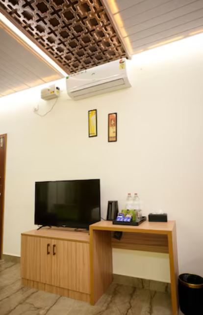 The Divine Valley By Devandhari Studio Room 7