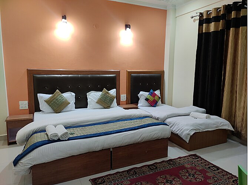 Premium Triple Bed