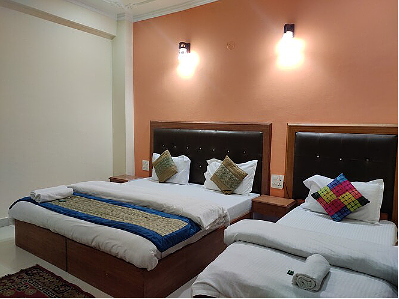 Premium Triple Bed