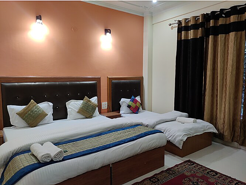Premium Triple Bed