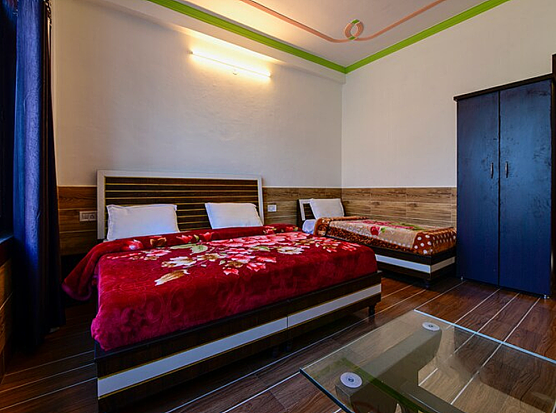 3 BED-ROOM