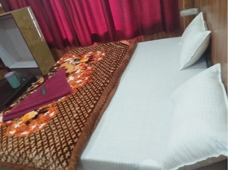 Standard Double Bed Room