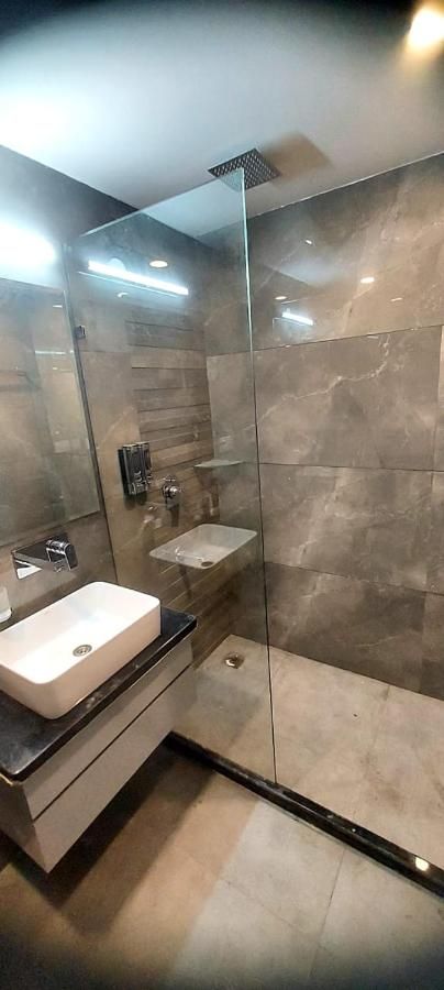 The Trot Hotels and Banquet Superior Room 3