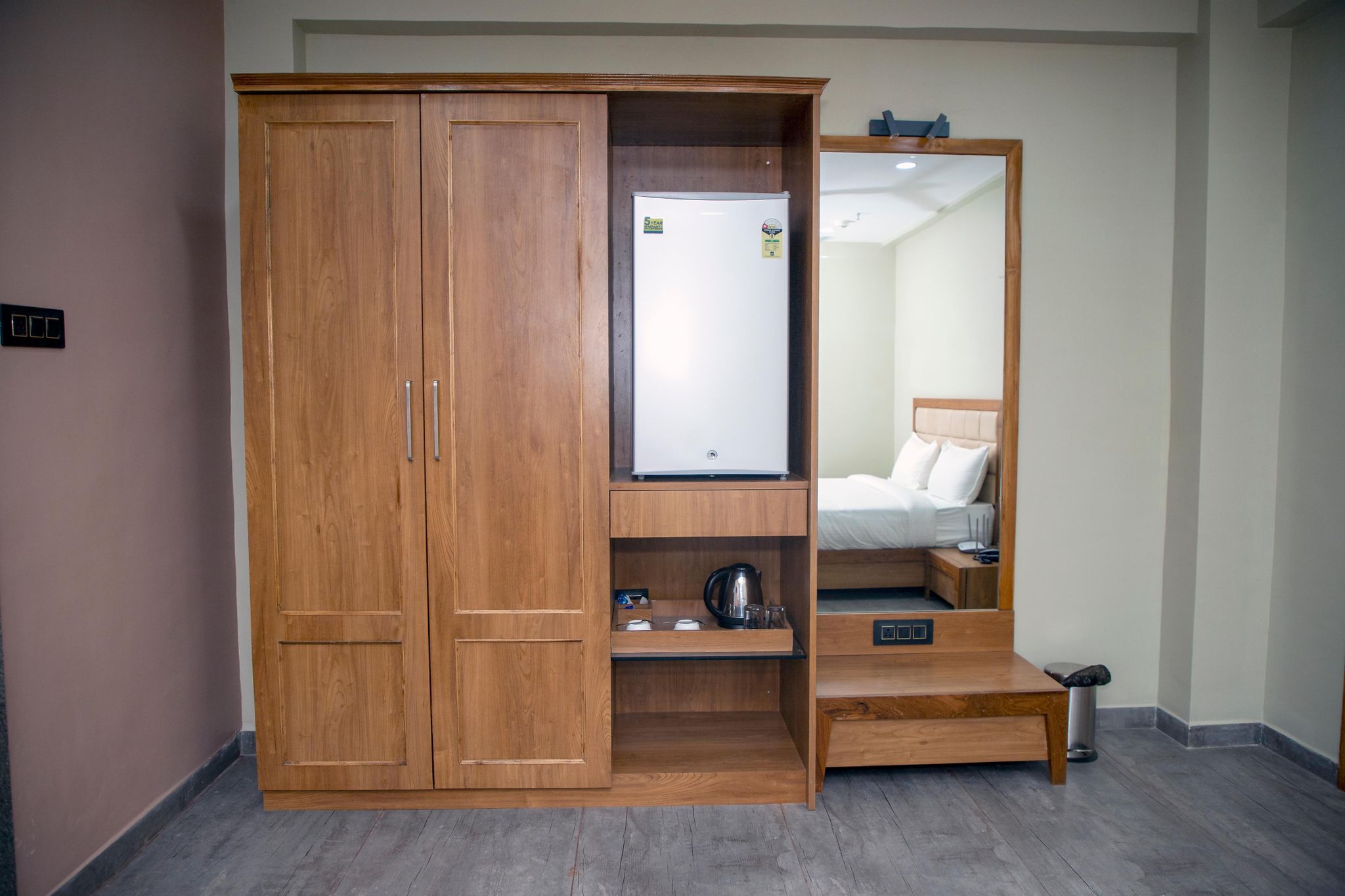 Bharti Villa Club and Resort Executive Deluxe Room 6