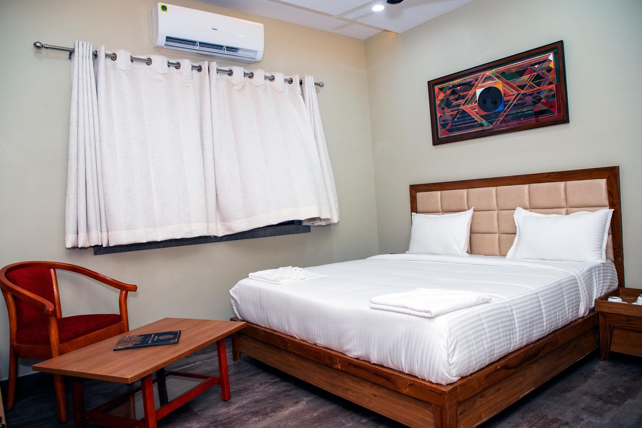 Bharti Villa Club and Resort Executive Deluxe Room 2