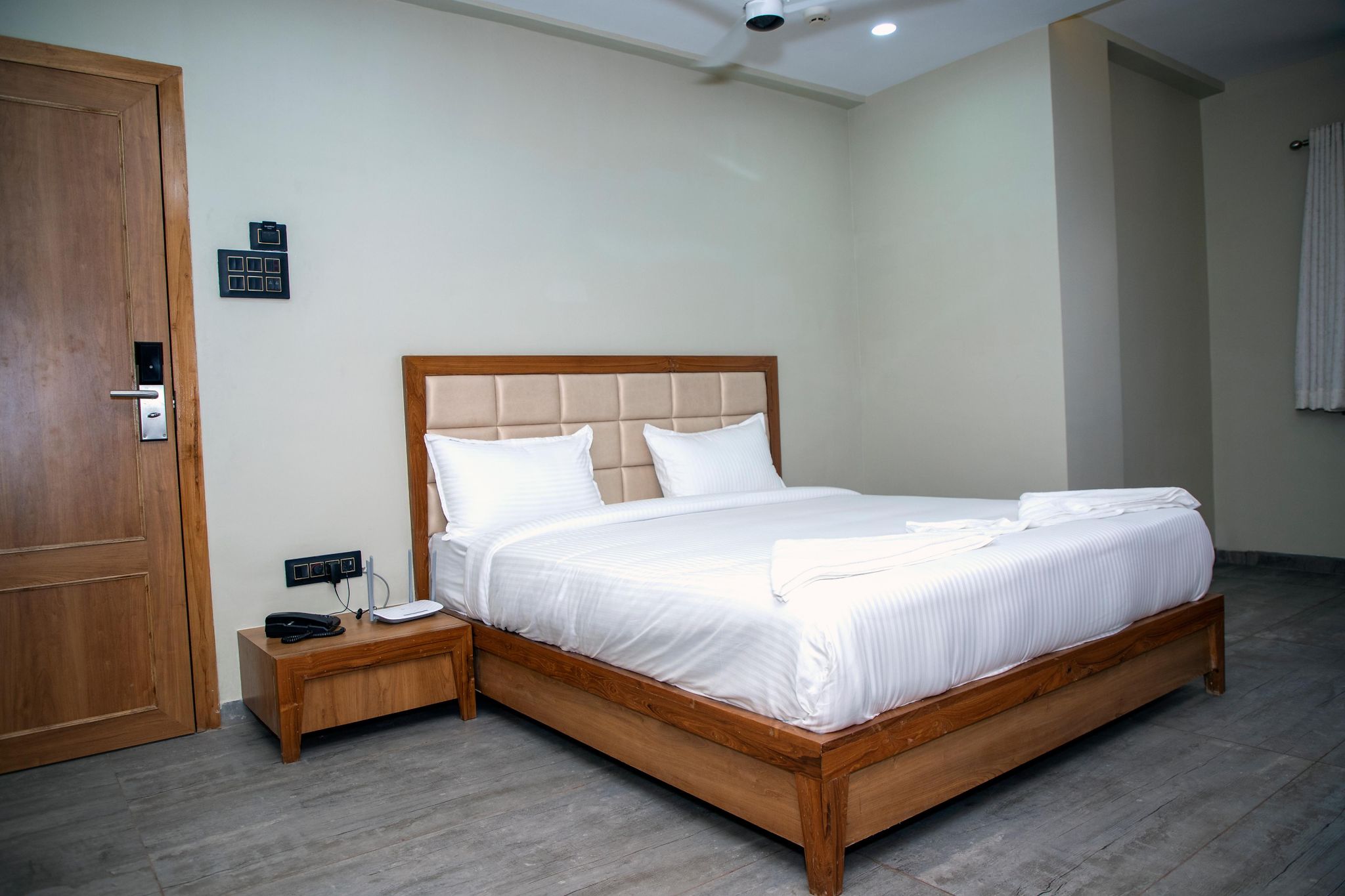 Bharti Villa Club and Resort Executive Deluxe Room
