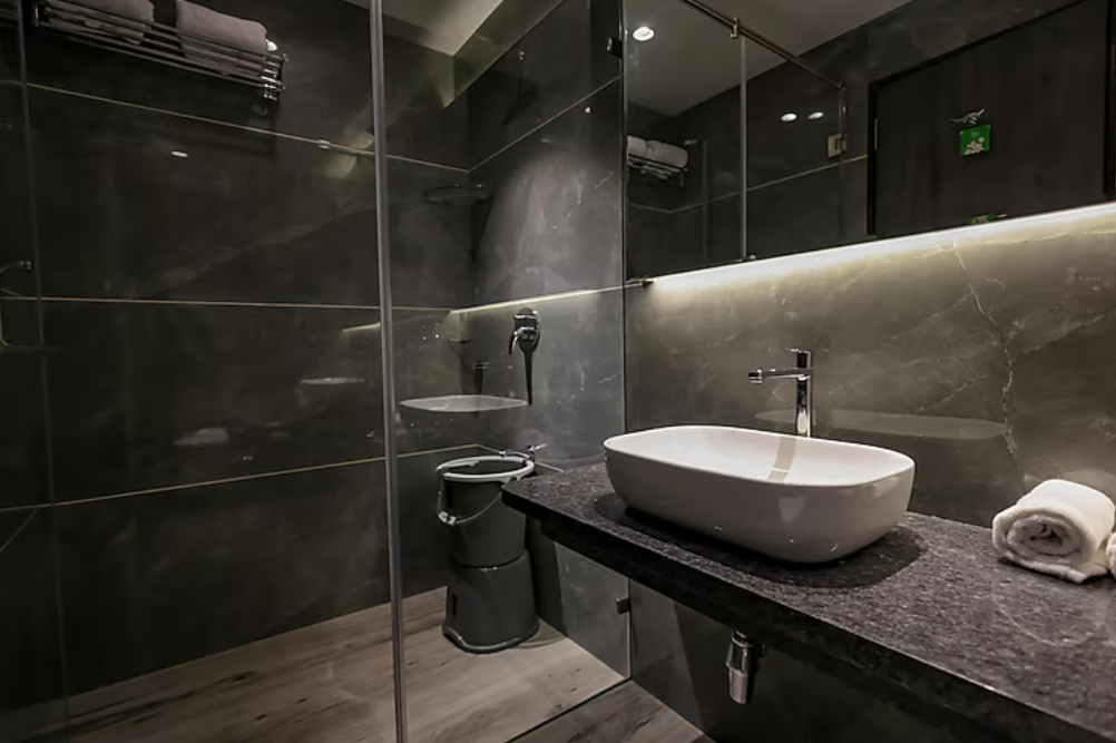 Hill Berry - A SoVo Hotel Executive Room City Facing 9