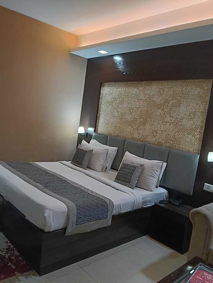 Deluxe Double Room Extra Bed