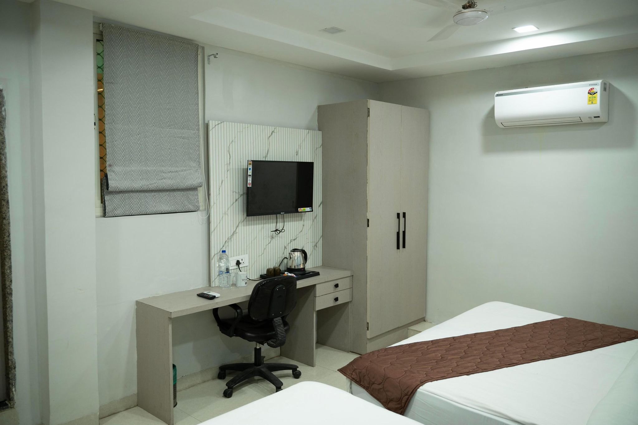 Hotel Manaal  Premium Room 3