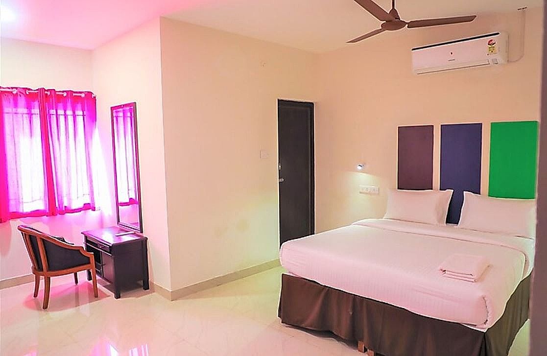 Deluxe Room With AC