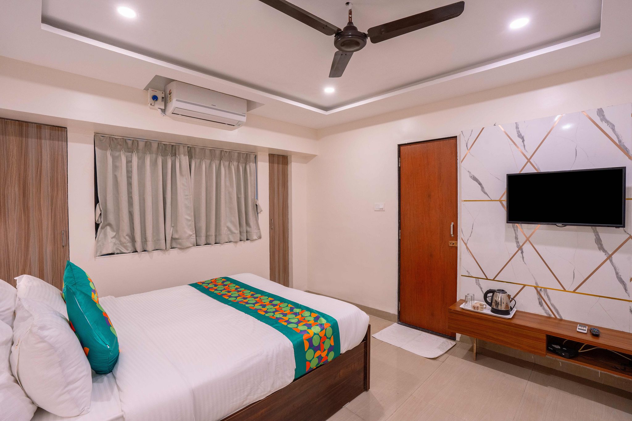Treebo Royal Comfort Atithi Economy Room 5