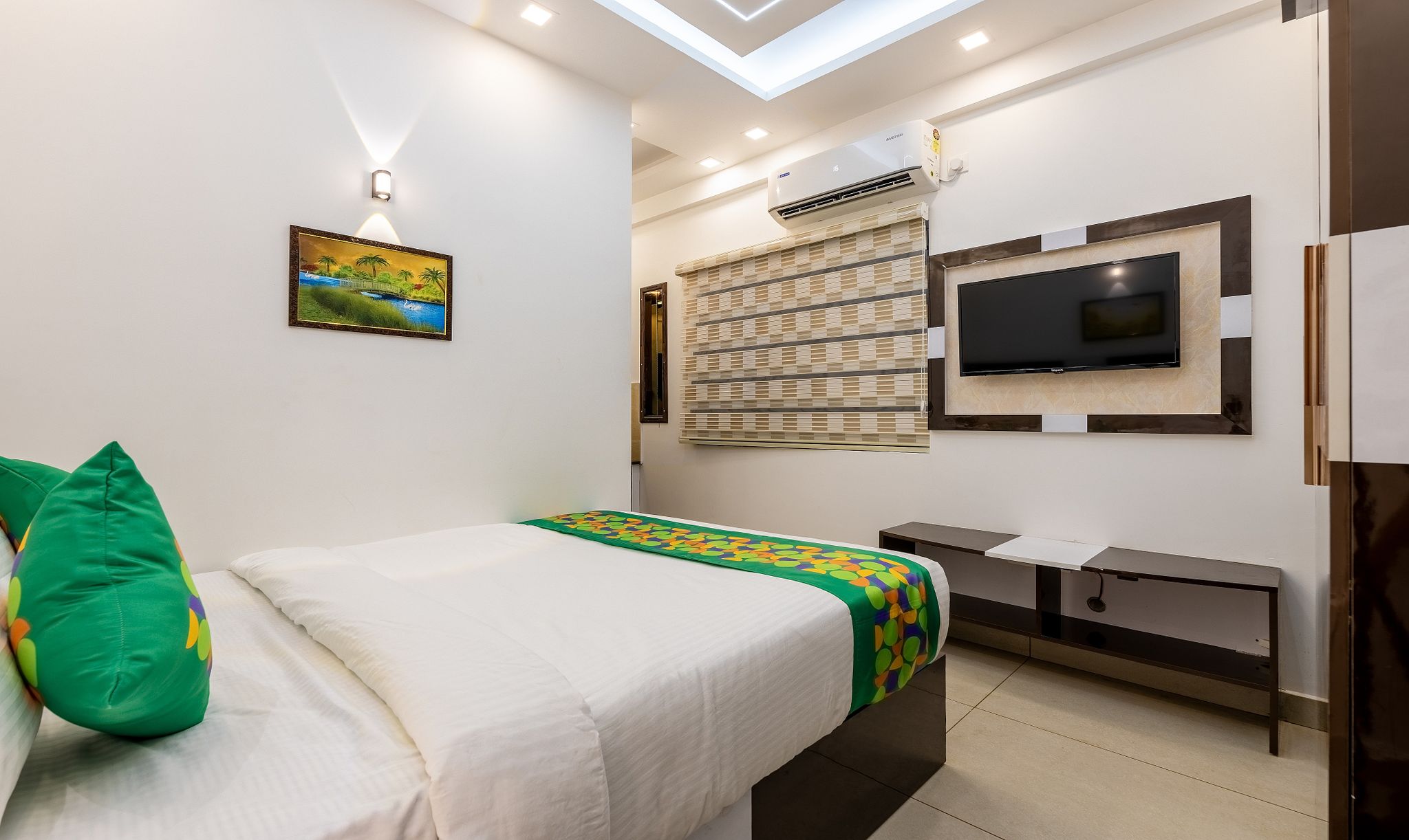 Treebo Premium Cochin Airport Economy Room