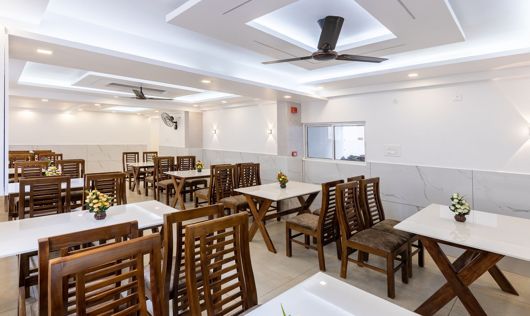 Food & Dining