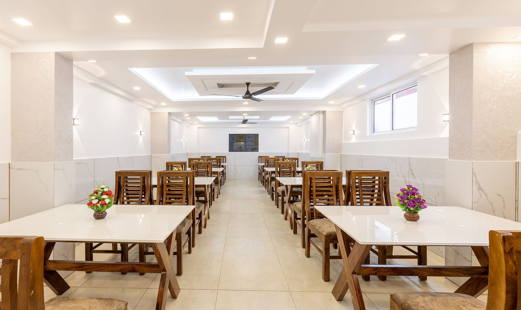 Food & Dining