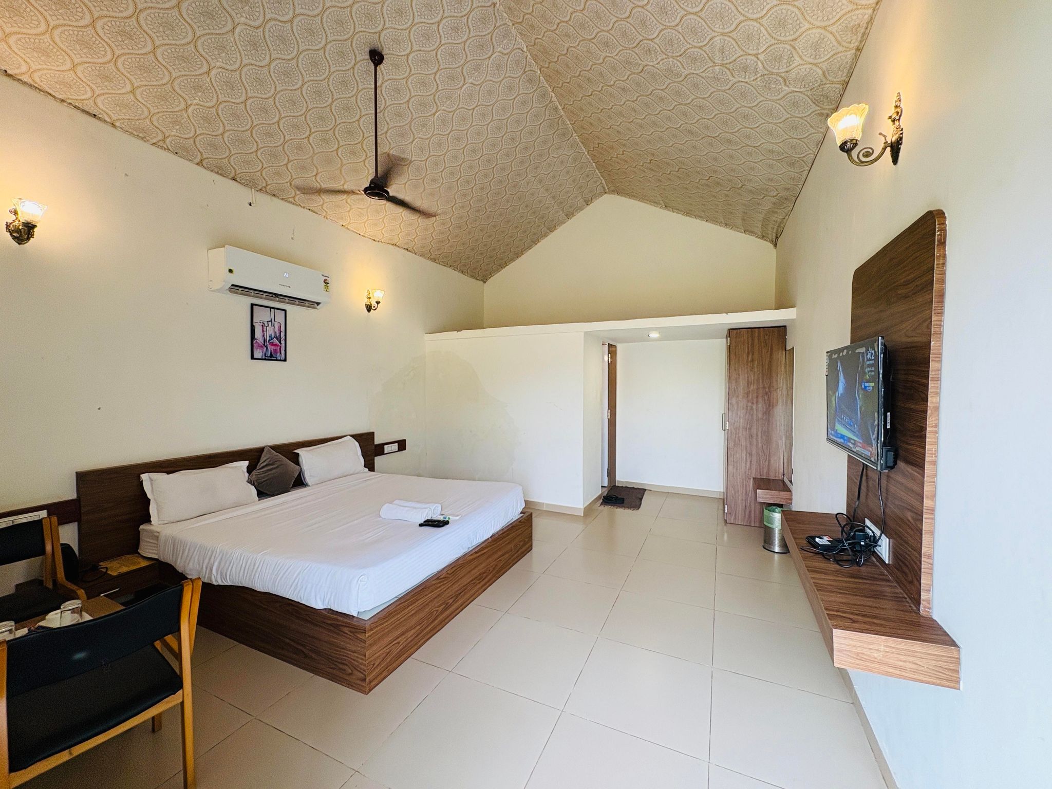 Premium Ac Room