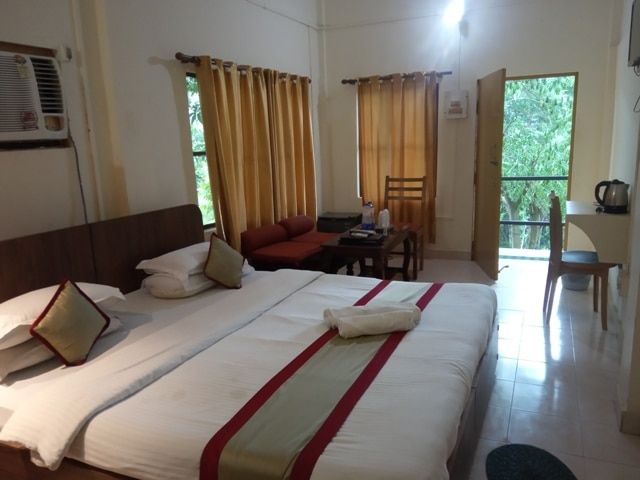 BRAHMAPUTRA JUNGLE RESORT RCC Deluxe AC Room