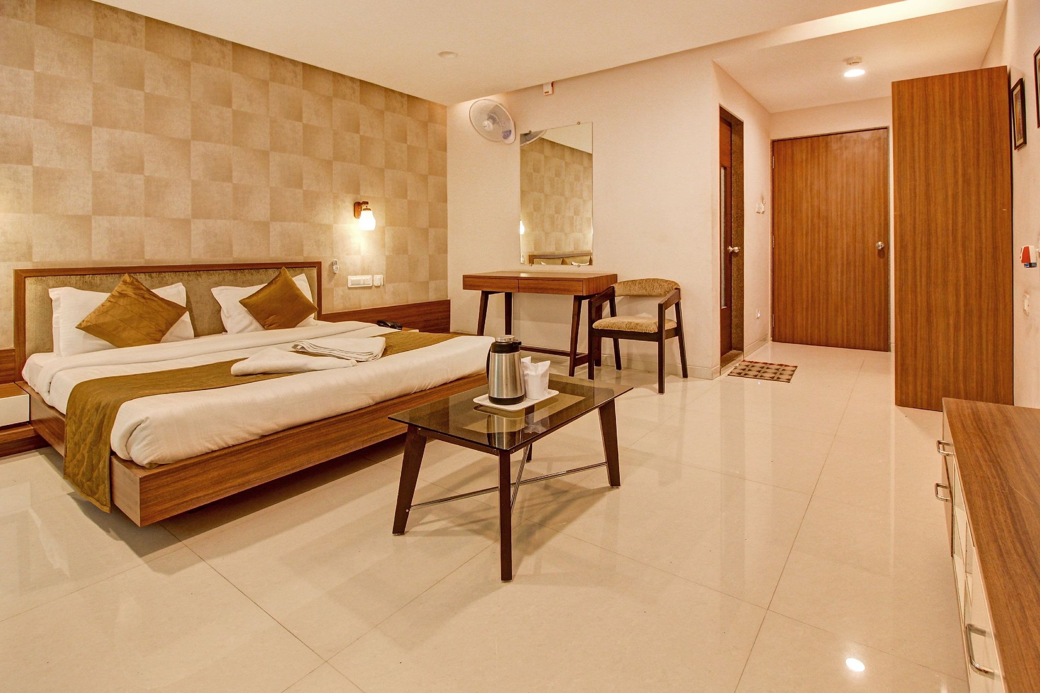 HOTEL DARSHAN INN Deluxe AC Room 11