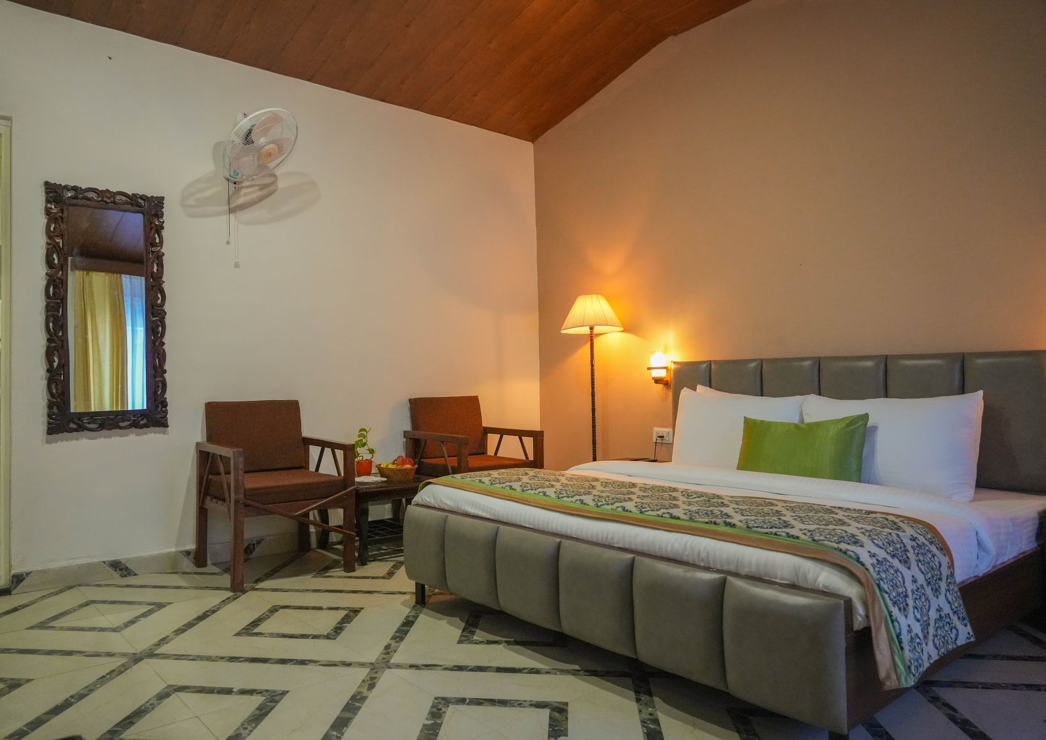 Hotel Aliste Manali 