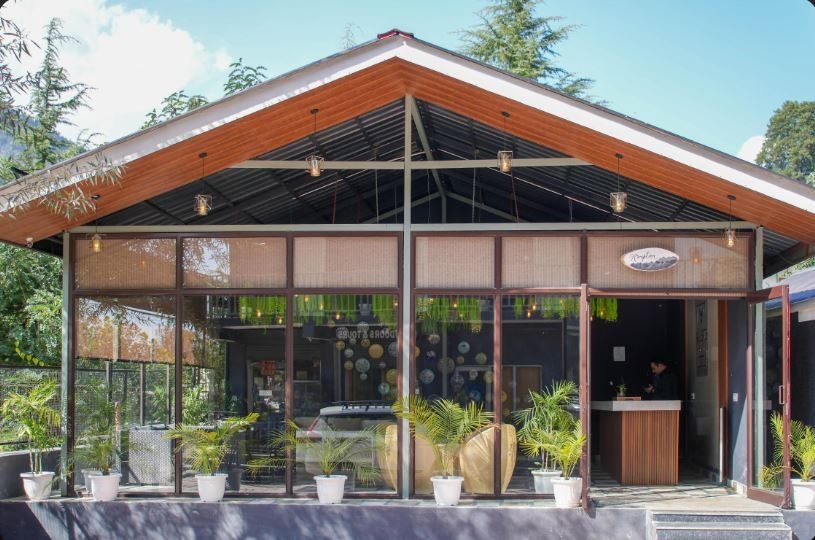 Hotel Aliste Manali 
