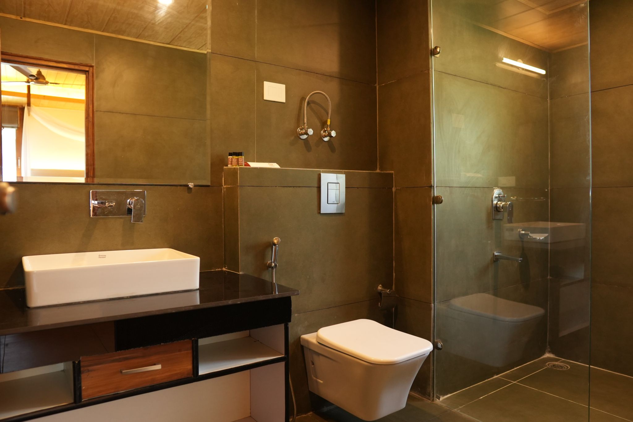 NAZAARA - A Luxe Retreat Superior (Private Balcony) 6