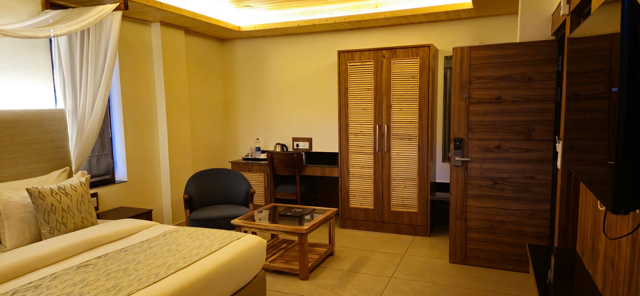 Premium (Private Balcony + Amazing View)