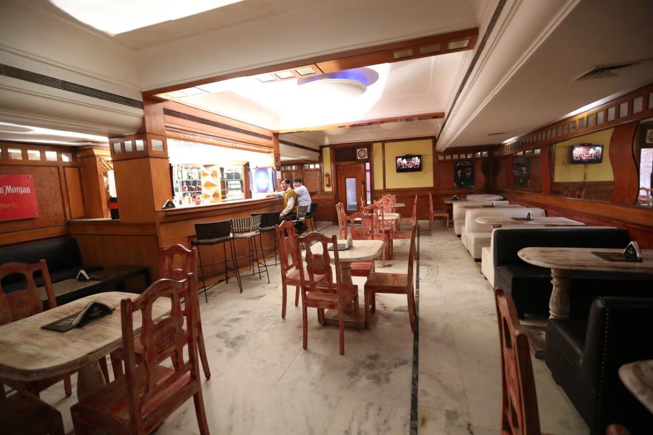 Food & Dining