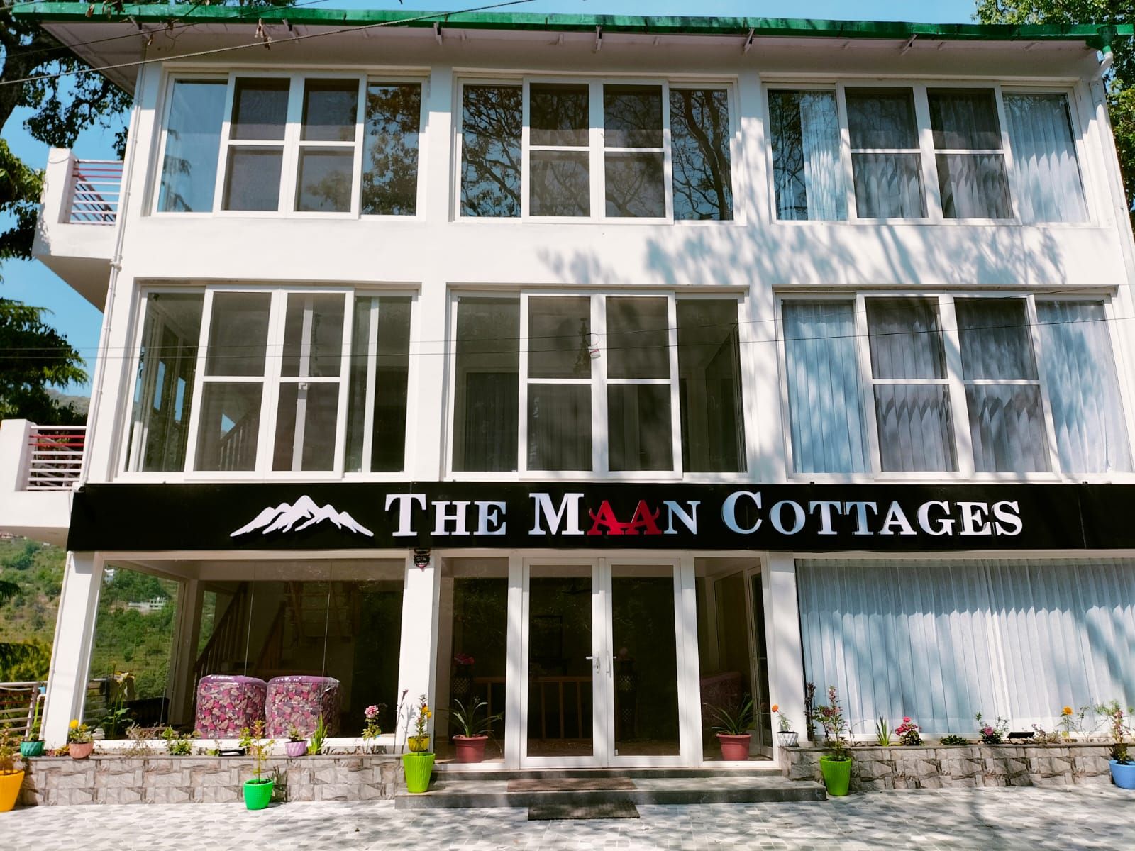 The Maan Cottages