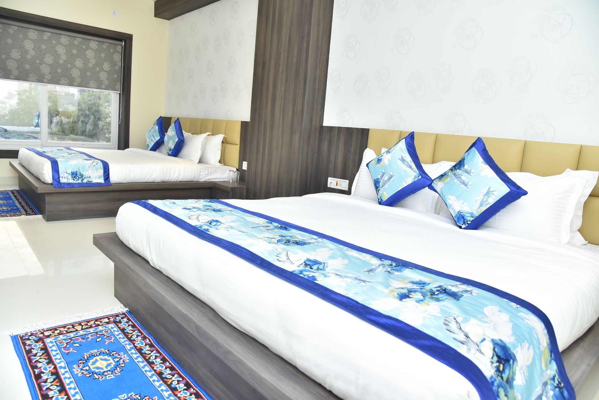 Luxury Deluxe Double Bed